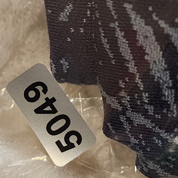 All in Motion printed tummy control Leggings size M - Picture 11 of 11